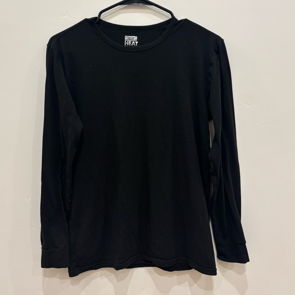 Women’s black thermal